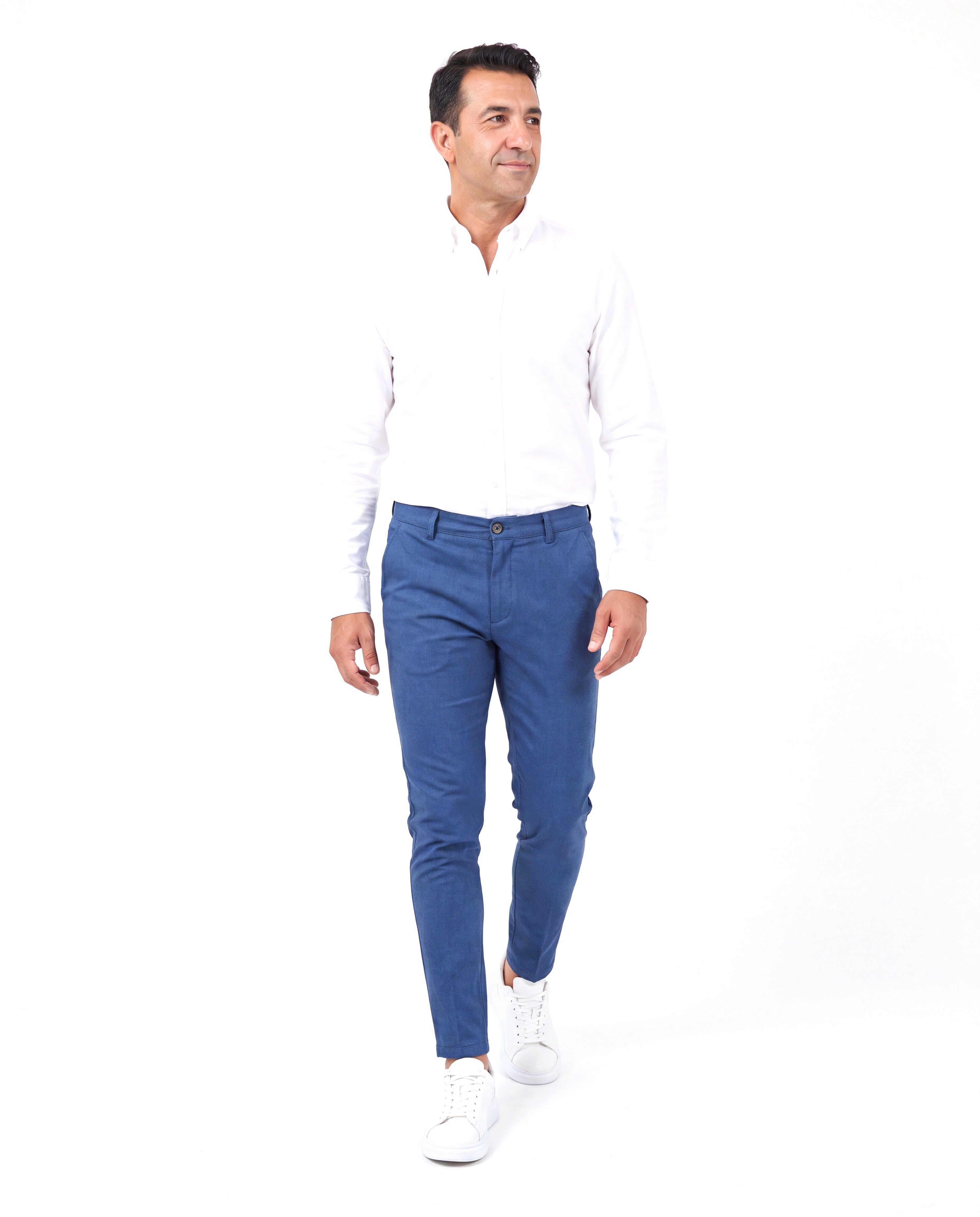 Men's Tailored Chino with Button Closure