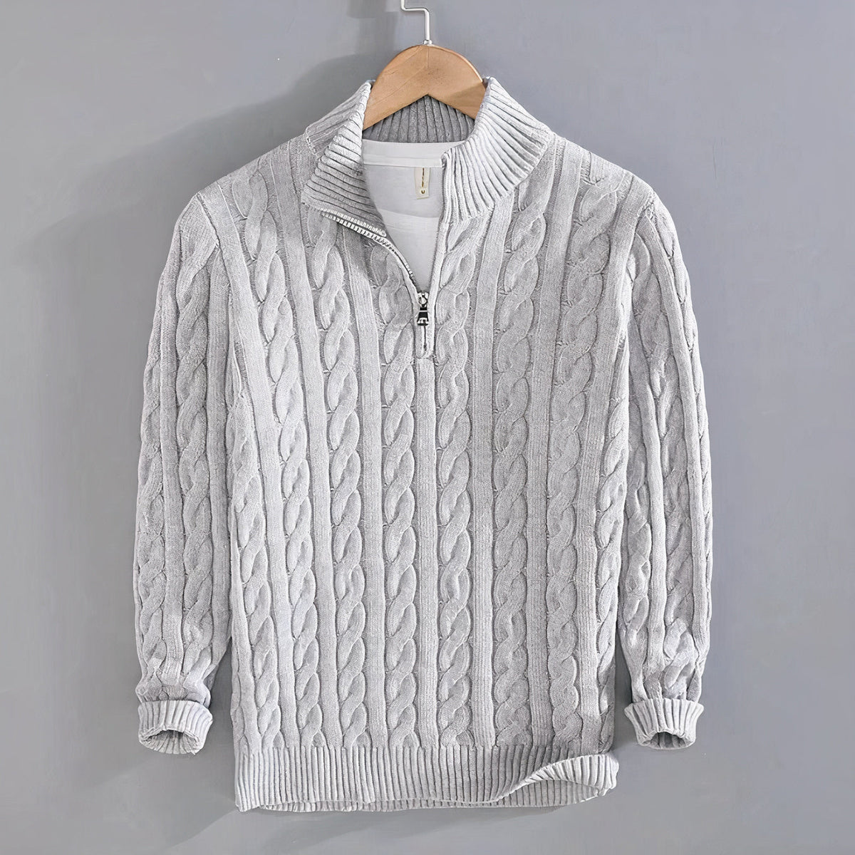 Julian | Refined Cable Knit Quarter-Zip Sweater - Valereo